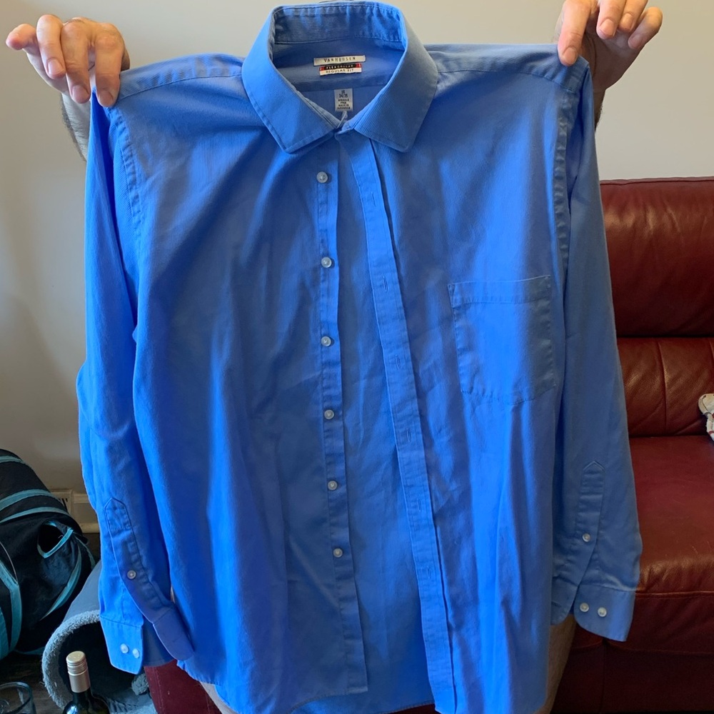 Men’s blue dress shirt